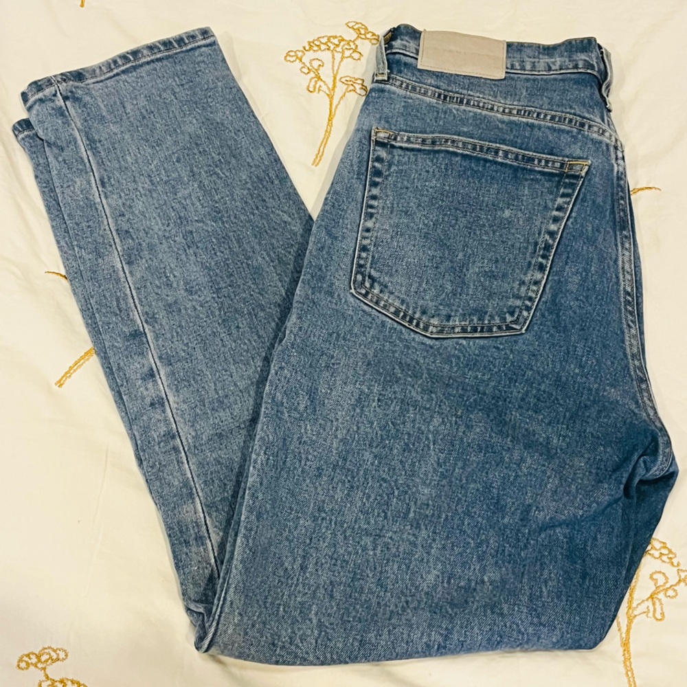 Everlane cheeky, light-wash, denim jeans | Size 28